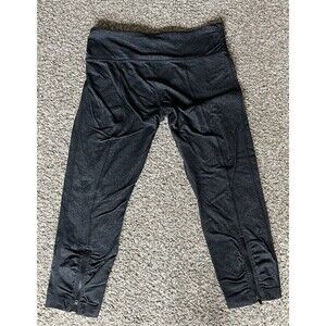 Women's Vintage Lululemon Gray Cropped Leggings With Rusching/Zippers, Size 10